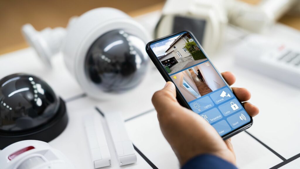 caméra de surveillance connectée au téléphone