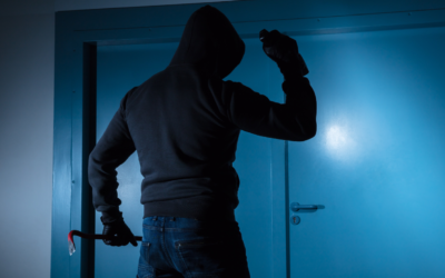 Les 8 meilleures façons de prévenir les cambriolages et les homejackings